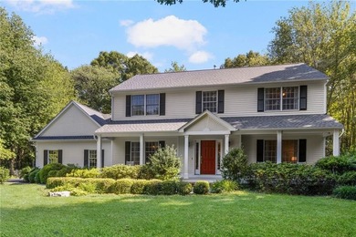 Beautifully maintained one owner home in Prides Crossing. This - photo 2