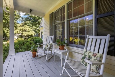 Beautifully maintained one owner home in Prides Crossing. This - photo 4