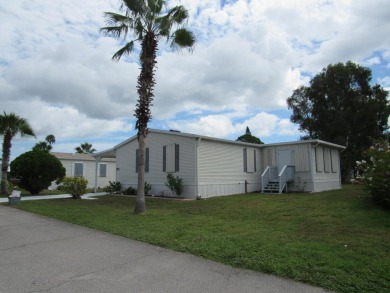 Lake Home For Sale in Port Saint Lucie, Florida
