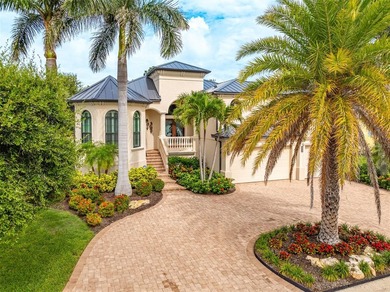 Nestled behind the gates of prestigious Bay Isles on Longboat - photo 2