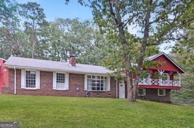 Lake Home For Sale in Toccoa, Georgia
