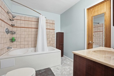 Lakefront Retreat on Lake George - Full of Charm & Opportunity! - photo 17