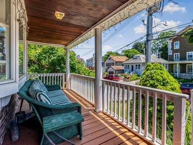 Beautiful detached single-family home situated on an oversized - photo 20