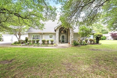 A rare opportunity on the legendary shores of Lake Fork! Nestled - Lake Home For Sale in Emory, Texas