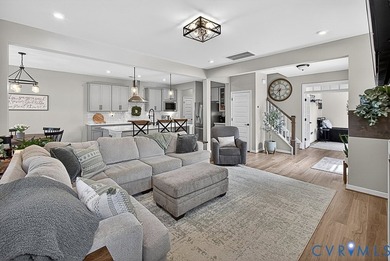 Welcome to Magnolia Green! This beautifully maintained end-unit - photo 8