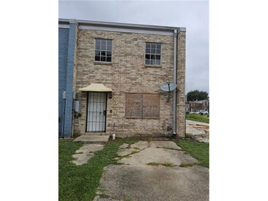 Lake Pontchartrain Home Active Under Contract in New Orleans Louisiana