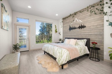 A beautiful custom home in private cul-de-sac just minutes from - photo 11