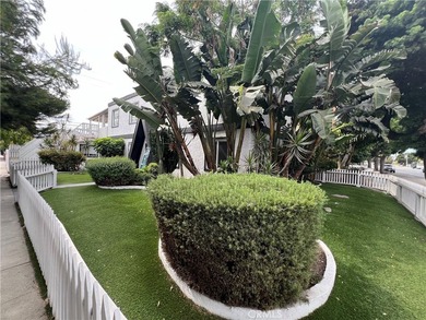 This property is located along Venice Blvd and features 5 units - photo 6