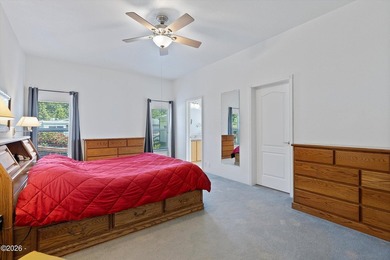 First time on the market! Spacious 2,560 sq ft manufactured home - photo 21