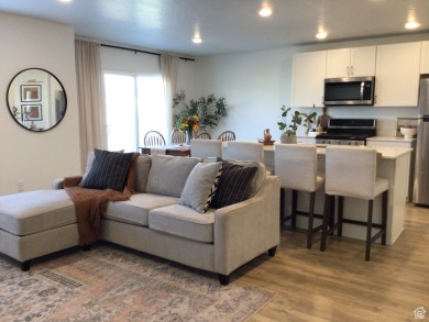 Utah Lake Townhome/Townhouse For Sale in Saratoga Springs Utah