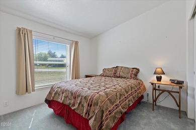 First time on the market! Spacious 2,560 sq ft manufactured home - photo 27