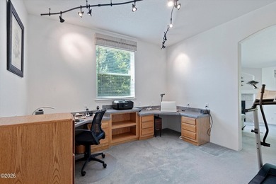 First time on the market! Spacious 2,560 sq ft manufactured home - photo 30