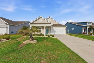 Don't wait too long to see this GEM! Built in 2021, this - photo 5