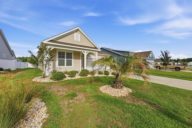 Don't wait too long to see this GEM! Built in 2021, this - photo 6