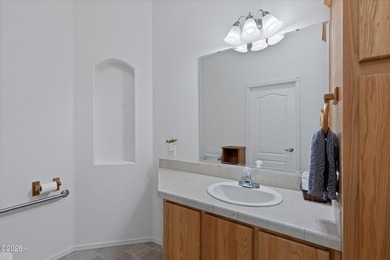 First time on the market! Spacious 2,560 sq ft manufactured home - photo 37