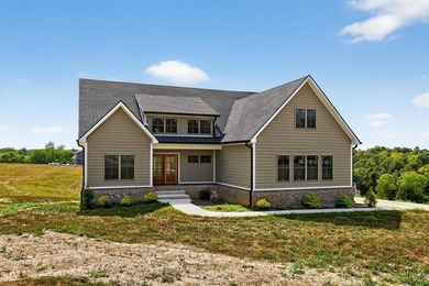 Price Improvement!! Experience breathtaking views and exquisite - photo 1