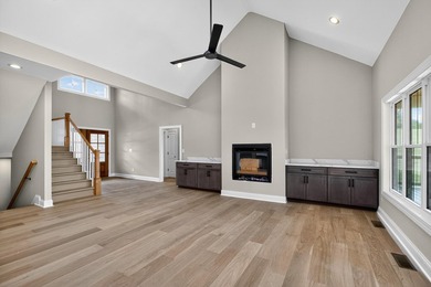 Price Improvement!! Experience breathtaking views and exquisite - photo 6