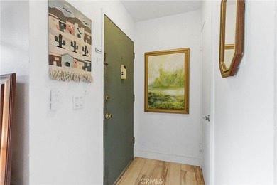 627 N Bristol 32 - photo 6