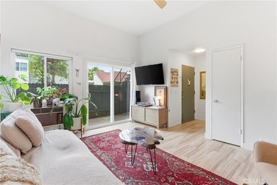 627 N Bristol 32 - photo 10