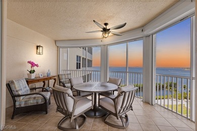 Caloosahatchee River Condo For Sale in Fort Myers Florida