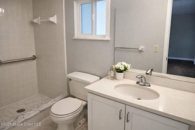 Welcome to this beautiful 2-bedroom, 2-bathroom gem nestled - photo 13