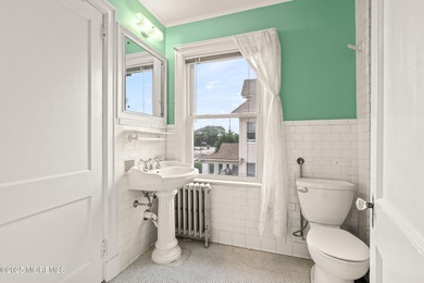 Last Call to get into the charming coastal town of Allenhurst in - photo 16