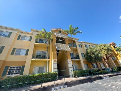 Coopers Hawk Lake  Condo Sale Pending in Doral Florida
