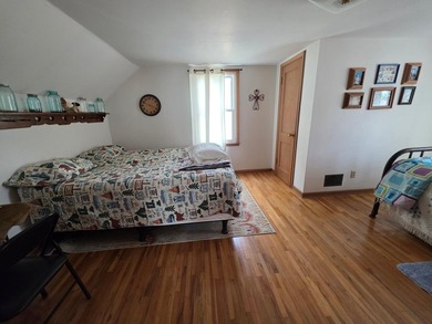 Welcome to a cozy home in a peaceful neighborhood offering all - photo 10