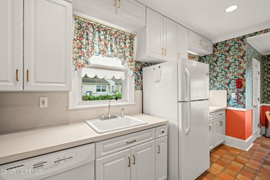 Last Call to get into the charming coastal town of Allenhurst in - photo 44