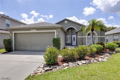 Beautifully maintained move-in ready, fully-furnished home - photo 1
