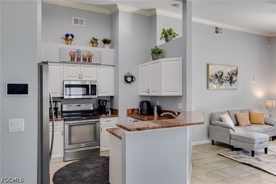 Beautifully maintained move-in ready, fully-furnished home - photo 9