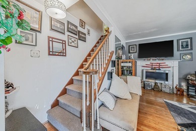 Welcome to this spacious and well-maintained home in the - photo 10