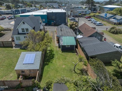 Cute 1 bedroom, 1 bathroom gem ready to be yours! Easy entry - photo 26