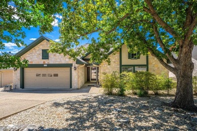 (private lake, pond, creek) Home For Sale in Kerrville Texas