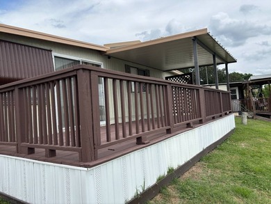 BEAUTIFUL LAKEFRONT HOME WITH PRIVATE DOCK FOR YOUR BOATING AND - photo 8