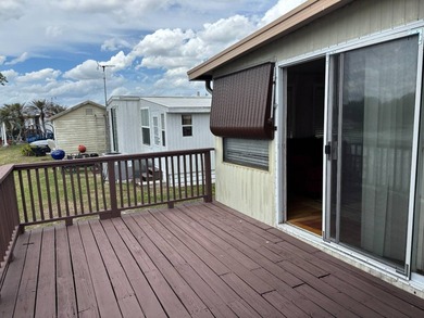 BEAUTIFUL LAKEFRONT HOME WITH PRIVATE DOCK FOR YOUR BOATING AND - photo 10
