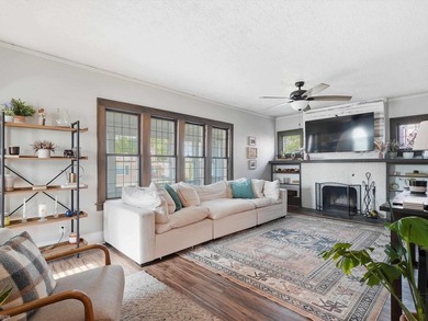 Welcome to this charming 4-bedroom split-level in the heart of - photo 5