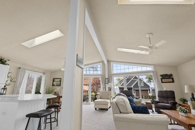 Perfect for those craving lake living without the waterfront - photo 17
