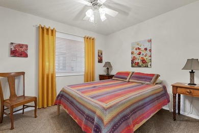 Perfect for those craving lake living without the waterfront - photo 18