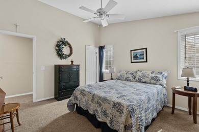 Perfect for those craving lake living without the waterfront - photo 25