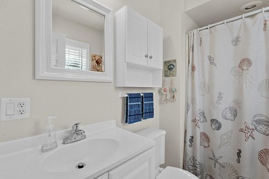 Perfect for those craving lake living without the waterfront - photo 26