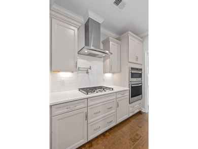 This immaculate Saxony Lake stunner is one of a kind! Designed - photo 10