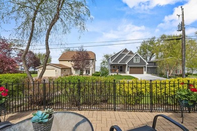 Perfect for those craving lake living without the waterfront - photo 43
