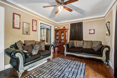 Investor Alert!! Income-generating multi unit property features - photo 5