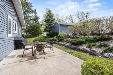 Perfect for those craving lake living without the waterfront - photo 47