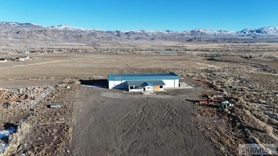 Super Business Opportunity! Great commercial location just off - photo 48