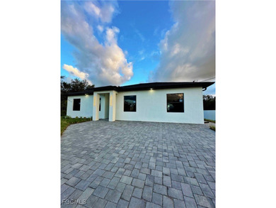Lehigh Acres Area Home For Sale in Lehigh Acres Florida
