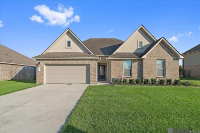 Lake Home For Sale in Prairieville, Louisiana