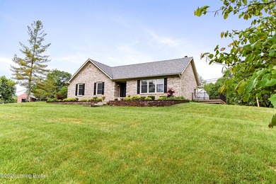 Welcome to your private retreat! Nestled on 3+ scenic acres with - photo 1