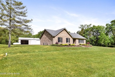 Welcome to your private retreat! Nestled on 3+ scenic acres with - photo 3